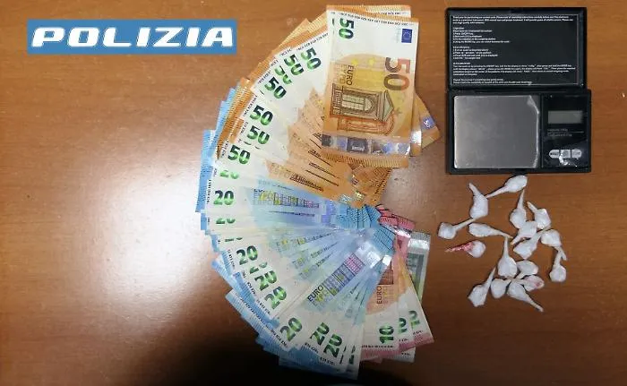 Vittoria, spaccio di sostanze stupefacenti: arrestata una donna