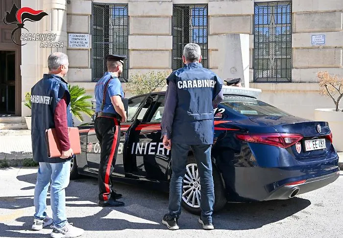 Ragusa, deteneva stupefacenti in una struttura ricettiva del centro storico: 22enne in manette