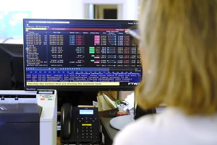 Btp Italia S&igrave;: tasso minimo venerd&igrave; 12 e premio extra 0,6%, collocamento dal 15 al 19 giugno