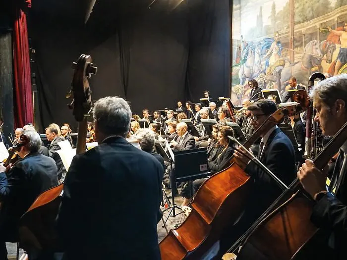 Modica, un grande concerto sinfonico chiude la stagione "In teatro musica" del Garibaldi