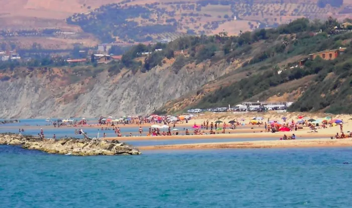 I residenti di Maddalusa senz'acqua, diffidati sindaco e prefetto di Agrigento