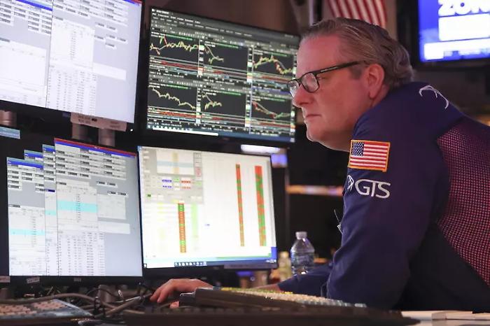 La Fed dell'era Warsh lascia i tassi fermi al 3,50-3,75% e garantisce la stabilit&agrave; dei prezzi