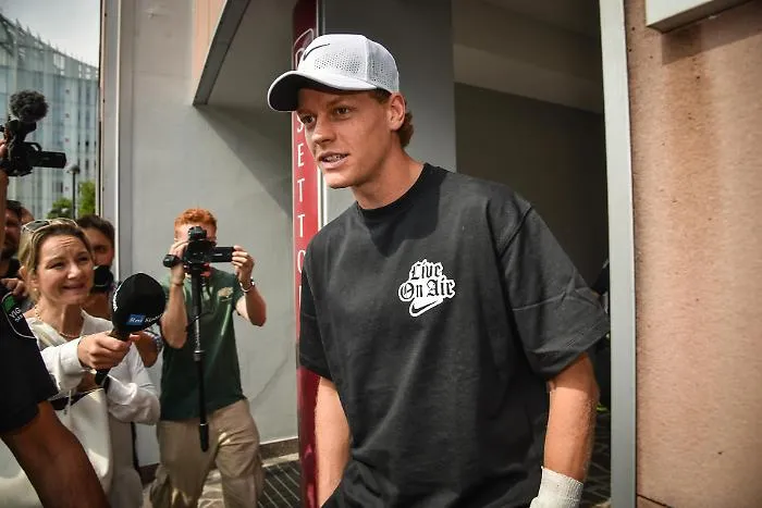 Jannik Sinner quanto guadagna? In un minuto guadagna quanto lo stipendio di un operaio in un mese