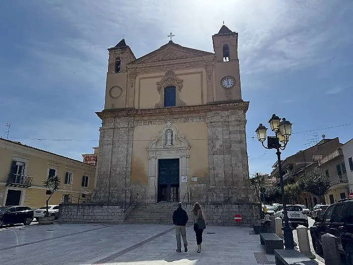 Ravanusa si ferma per l'addio a Ginevra, oggi il lutto cittadino per la bimba morta in spiaggia