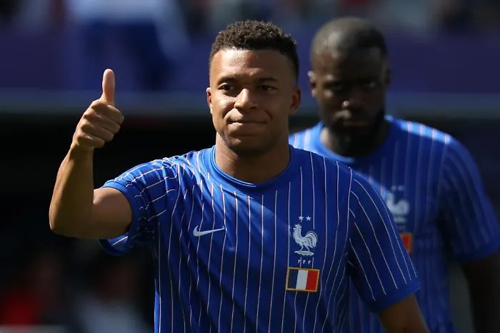 Un rigore di Mbapp&eacute; abbatte il muro paraguayano che concede il pass per i quarti alla Francia 