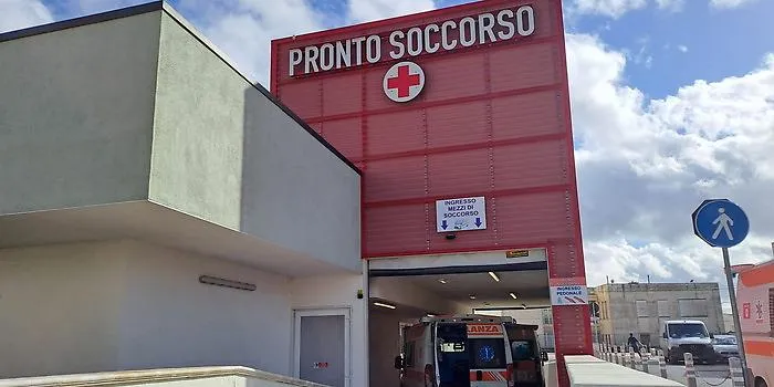 Comiso, restano gravi le condizioni della donna anziana aggredita dal figlio 50enne