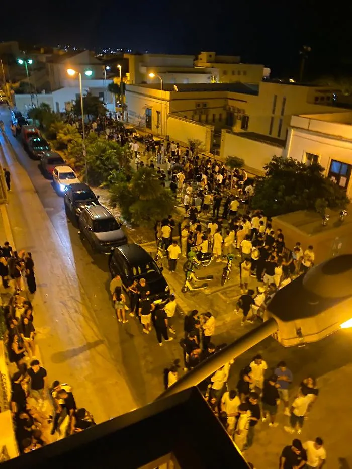 Marina di Ragusa e la movida impazzita, Firrincieli presenta una mozione urgente in aula