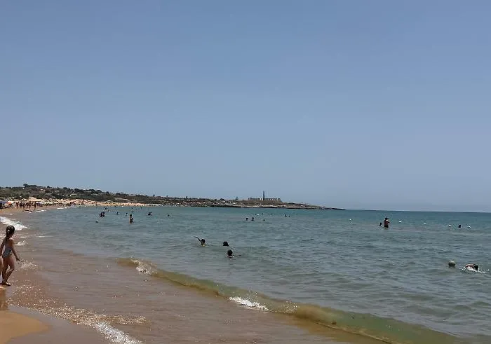 La spiaggia di Sampieri bandiera verde anche nel 2026