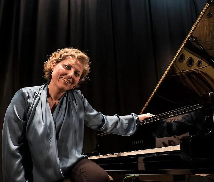 Giulia-Gangi_pianista