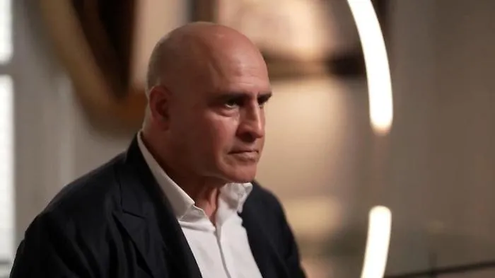 Trovato morto in Francia l'uomo che forniva le modelle a Epstein