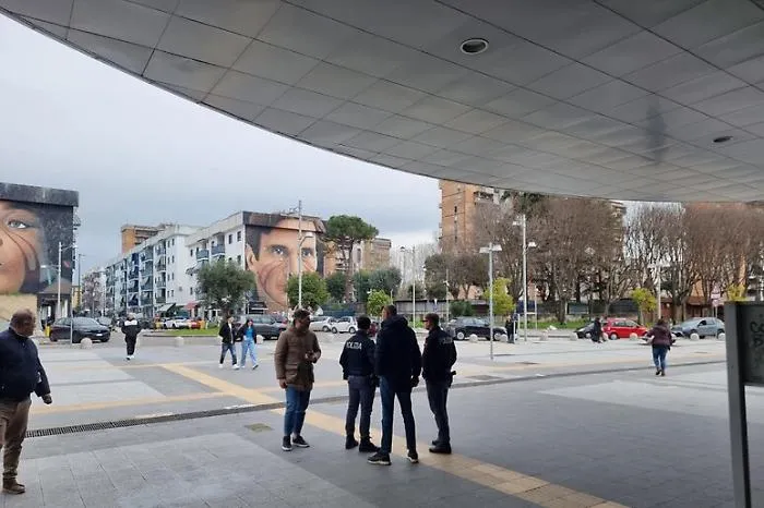 Baby gang e "maranza" nel mirino, Meloni cambia il processo per i minori 