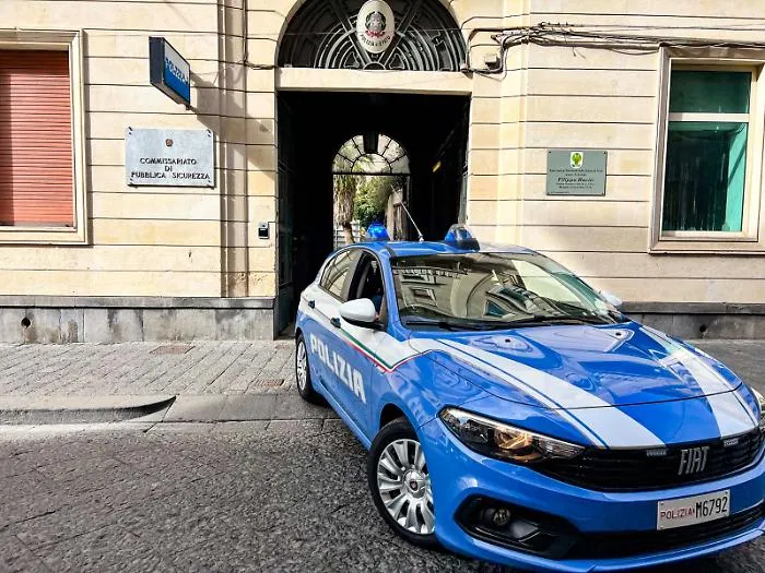 Botte alla compagna davanti alla figlia di quattro mesi: 31enne di Acireale arrestato e portato in carcere