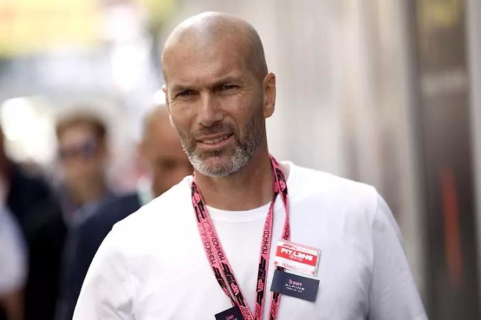 La Francia sceglie il suo ct: &egrave; Zinedine Zidane dopo l'addio di Deschamps