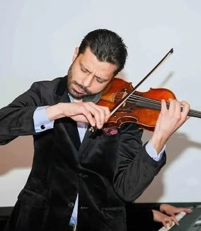 violinista&nbsp;Razvan Stoica