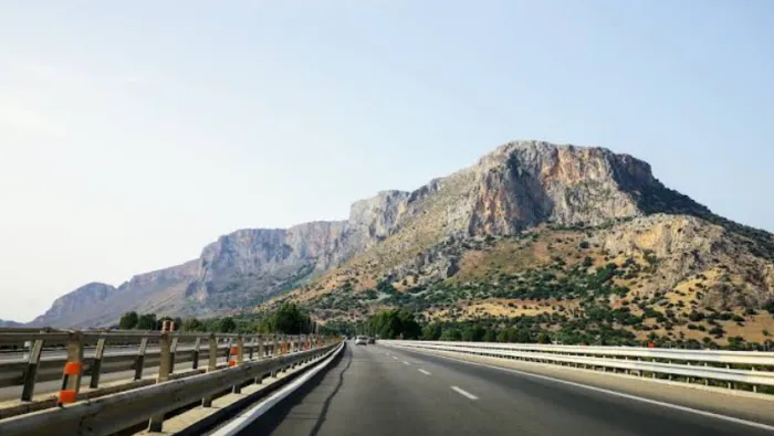 Tragico incidente sull&rsquo;A29: giallo sul corpo rinvenuto sotto il viadotto Binuara