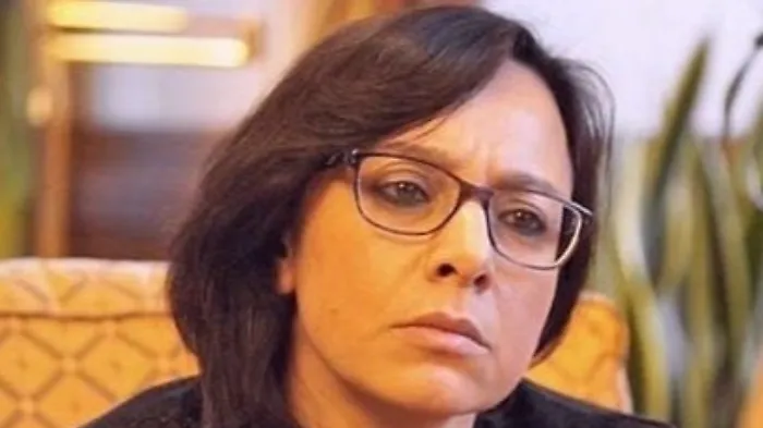 Ore decisive per il futuro di Report: Di Pasquale favorita per la conduzione, polemiche per Innocenzi
