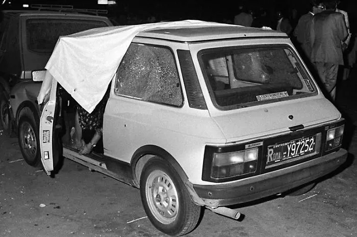 Mafia, 44 anni fa l'omicidio del generale Carlo Alberto Dalla Chiesa. Meloni: &laquo;Il suo esempio continua a parlarci&raquo;