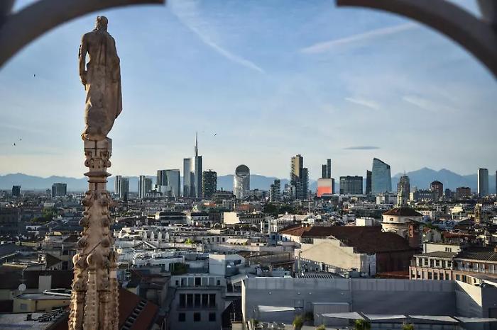Milano &egrave; la citt&agrave; pi&ugrave; cara d'Italia: pesce, carne, frutta e verdure meglio comprarli a Napoli  e a Palermo