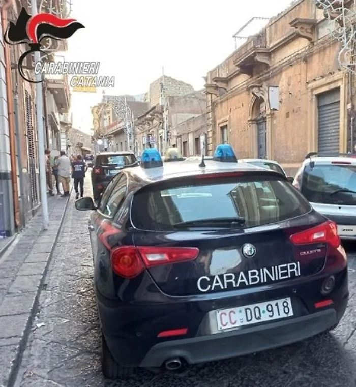 Incidente sul lavoro, operaio in gravi condizioni: denunciato il proprietario dell'immobile