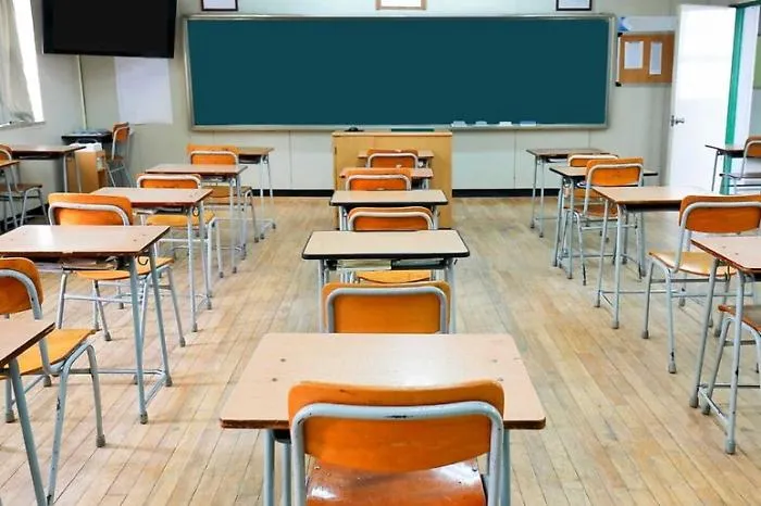 Rientro a scuola 2026, la campanella suona a scaglioni: le scelte degli istituti agrigentini