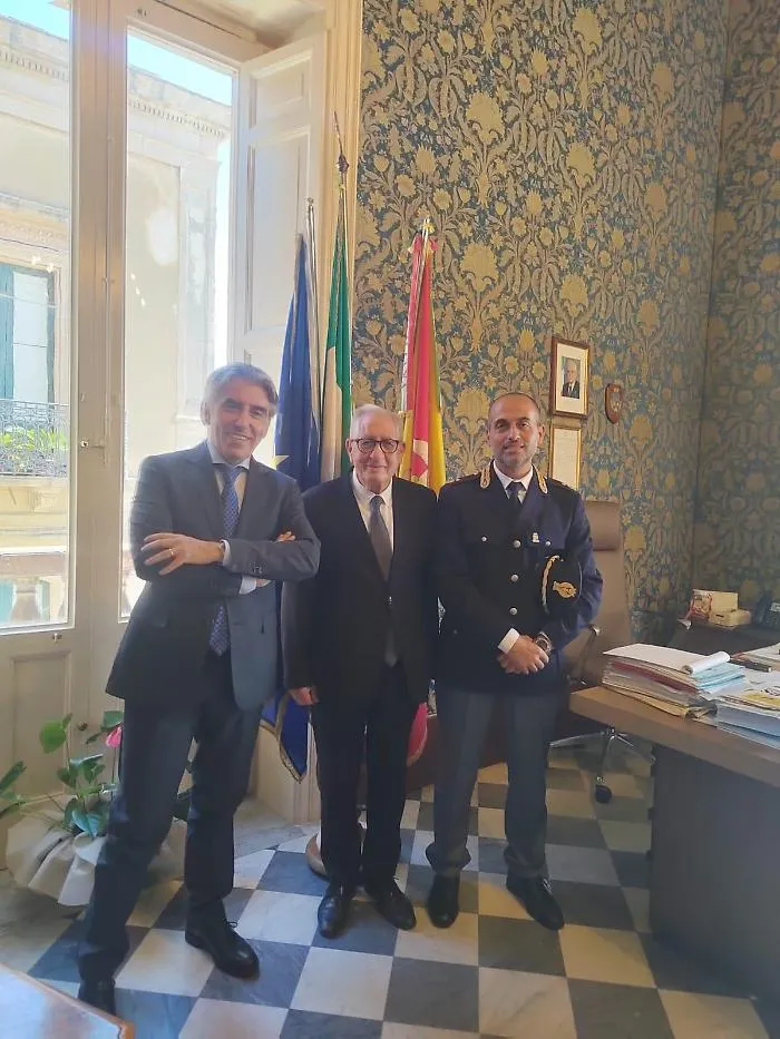 Vittoria, presentato a palazzo di Citt&agrave; il nuovo dirigente del commissariato