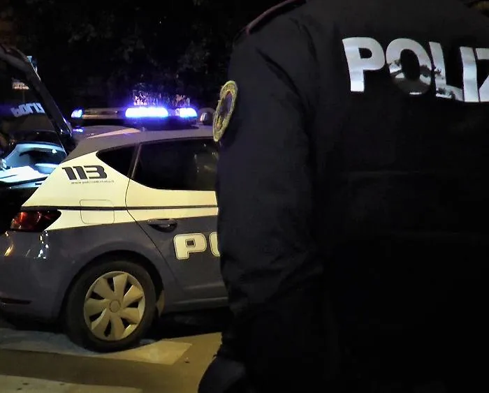 Minaccia di fare saltare in aria i poliziotti dopo il sequestro dello scooter: arrestato un 49enne