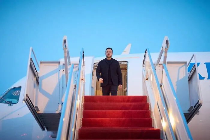 Aereo di Zelensky sfiorato da un drone russo? Il Cremlino smentisce: &laquo;Nessun allarme e nessun rischio&raquo;