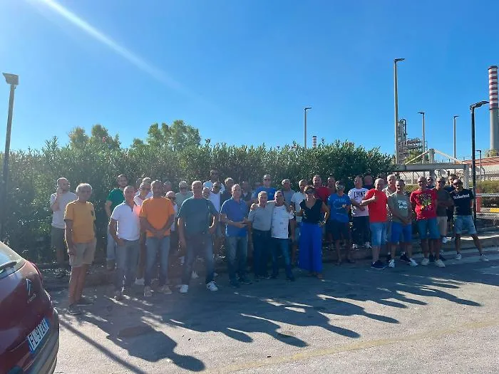 Vertenza Cogesi, emergenza per decine di famiglie nella zona industriale siracusana