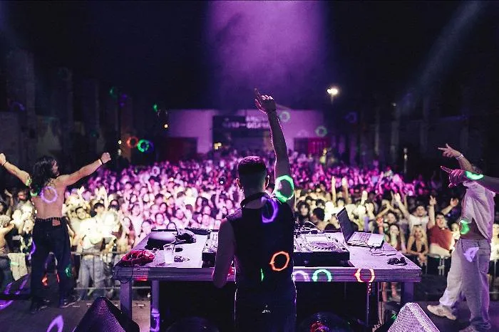 Dieci serate sotto le stelle: il Cous Cous Fest porta concerti gratuiti sulla spiaggia di San Vito Lo Capo
