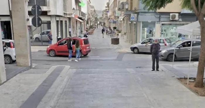 Vittoria, blitz delle forze dell'ordine in centro