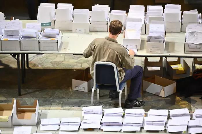 In Svezia Andersson vince di misura: centrosinistra avanti 176-173 dopo quattro giorni di conteggi