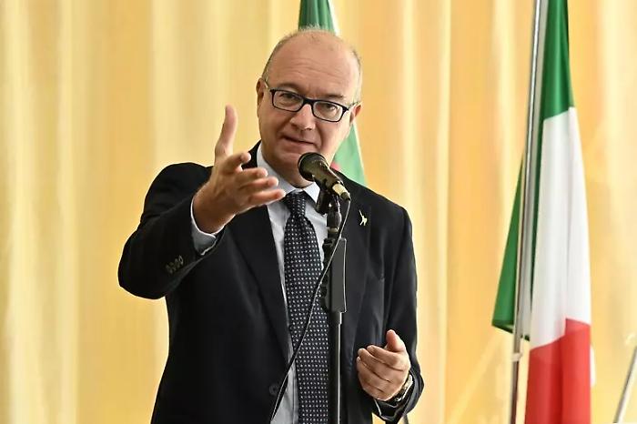 Busta con proiettile al ministro Valditara: Meloni condanna atto intimidatorio