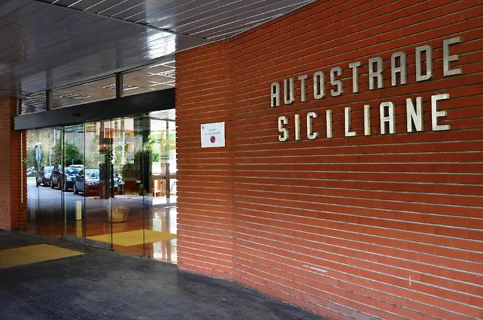 Autostrade siciliane a rischio chiusura, il Mit d&agrave; l'ultimatum al Cas ma la Regione rassicura: &laquo;Soldi trovati&raquo;
