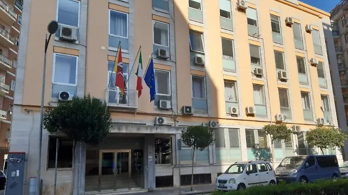 Odontoiatria e odontotecnica negli stessi locali: scatta la chiusura a Siracusa