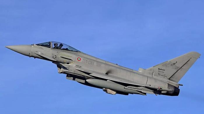 Colpito un velivolo italiano in Arabia Saudita all'interno di una base aerea