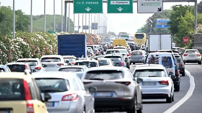Bollo auto, la promessa di Giorgetti alle Regioni: &laquo;Nessun buco nei bilanci&raquo;. Ma coperture e allargamento restano un rebus