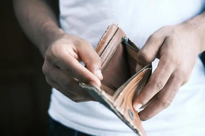 Allarme debiti a Siracusa: le sue famiglie sono le pi&ugrave; indebitate d'Italia. E anche Palermo e Catania fanno male