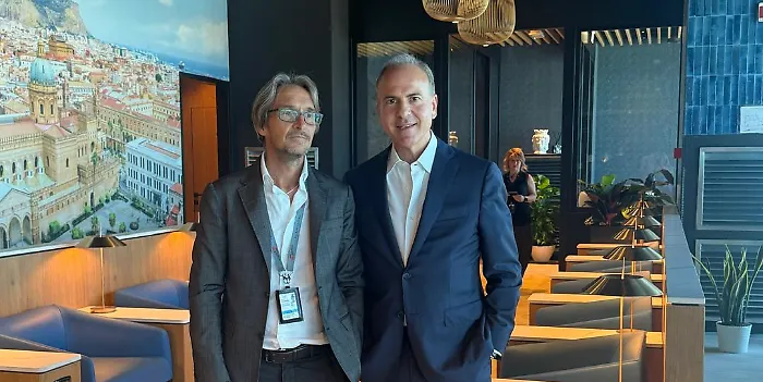 Aeroporto di Palermo, apre  la nuova lounge per i passeggeri: le immagini