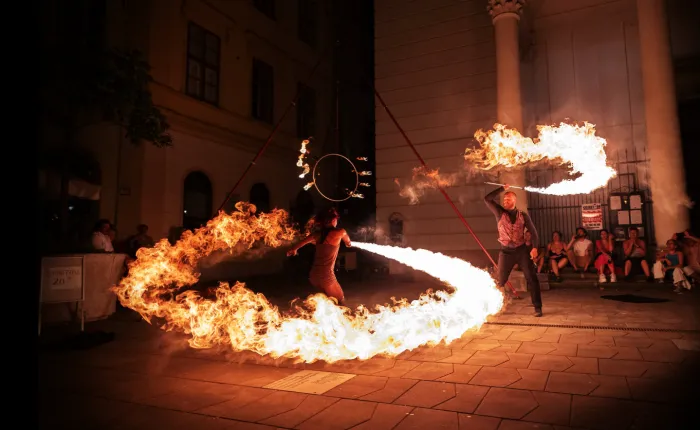 Ursino Buskers, le arti di strada accendono la citt&agrave;