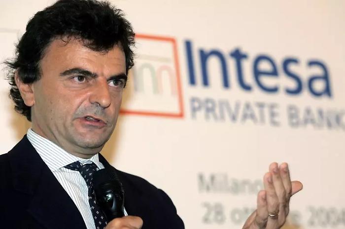  Truffa da 39,5 milioni all'ex capo di Fideuram con messaggi falsi: c'&egrave; un indagato