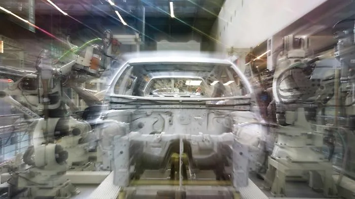 Rivoluzione auto in Nord America: Honda punta sull'ibrido in Ohio, Volkswagen taglia l'occupazione in Messico