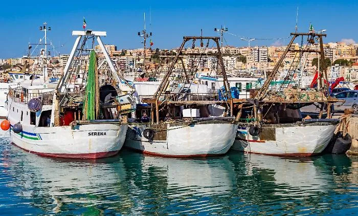 Sciacca, i pescatori scioperano: flotta in porto dal 1&deg; ottobre contro il caro carburante