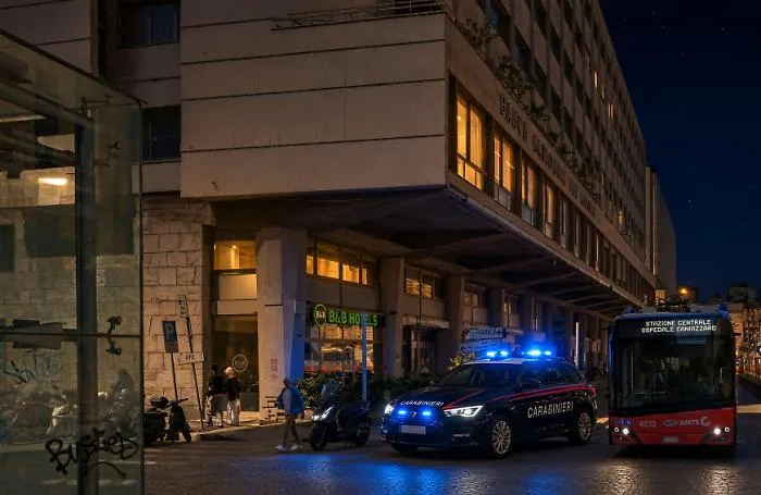 Ancora violenza a Catania: uomo accoltellato in Corso Sicilia 