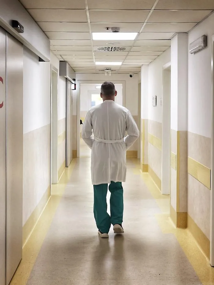 Caso di meningite a Sciacca: paziente in isolamento ma non in Malattie infettive