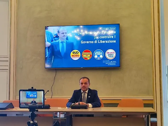 Cateno De Luca fa "razz&igrave;a" di candidati scippati alla Dc, e per le Regionali dice: &laquo;Abbiamo le mani libere&raquo;