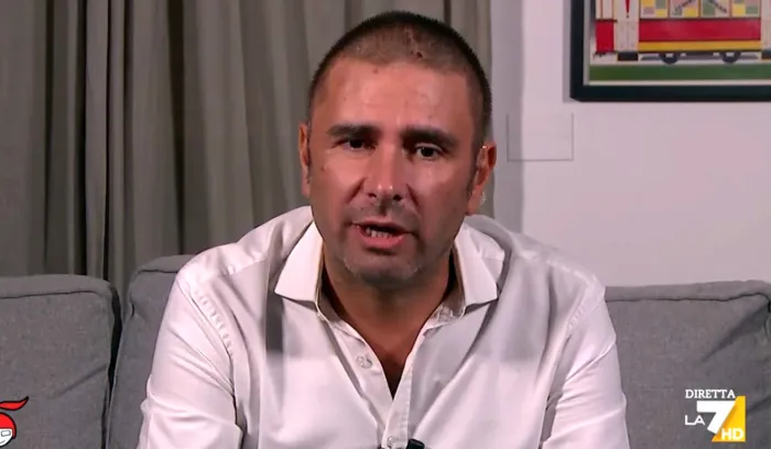 Di Battista torna in tv dopo il malore e l'intervento: &laquo;Mi hanno asportato un tumore, ora mi devo curare&raquo;