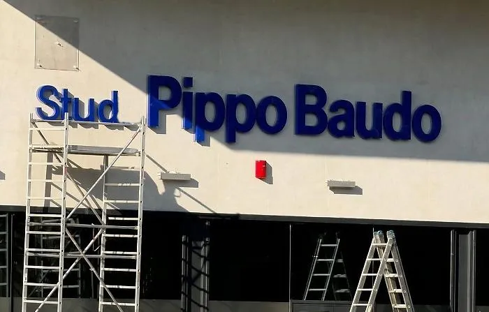 La Rai omaggia Pippo Baudo: uno dei nuovi studi di Saxa Rubra porter&agrave; il nome del grande presentatore