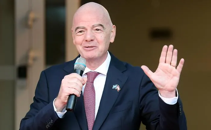 Terremoto Football Leaks, Pinto attacca Infantino: &laquo;Conosceva i bilanci del Manchester City&raquo;