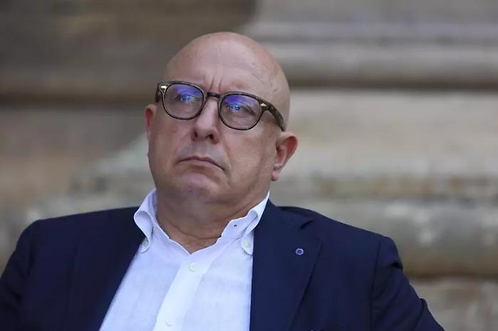 Perquisizione a casa e in studio, Armao nega accuse di corruzione: &laquo;Dimostrer&ograve; che sono prive di fondamento&raquo;