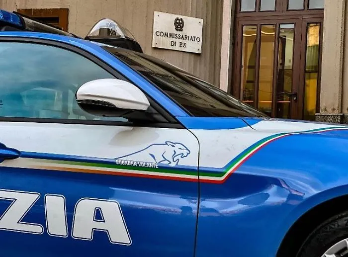 Da Acireale ad Adrano per rubare pezzi di un&rsquo;auto: denunciato un 28enne